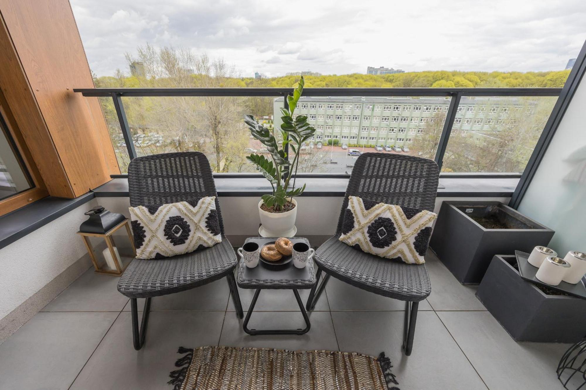 Apartment With Balcony & Parking In Warsaw By Noclegi Renters Ngoại thất bức ảnh